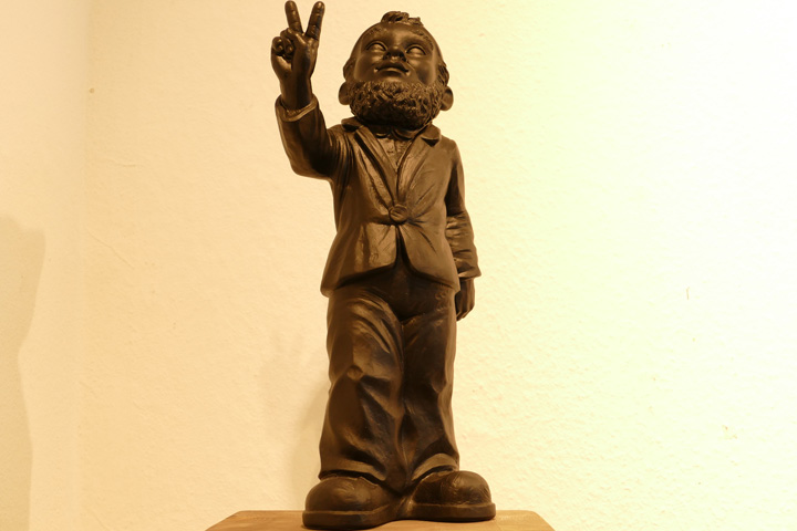 Peace, schwarz, EUR 50.- KUNSTMASSNAHMEN Heidelberg Peace, schwarz, EUR 50.- KUNSTMASSNAHMEN Heidelberg